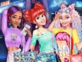 Гульня Princesses on Ibiza