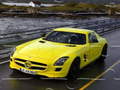 Гульня Mercedes-Benz SLS E-Cell Puzzle