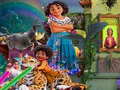 Гульня Mirabel Madrigal Coloring Book